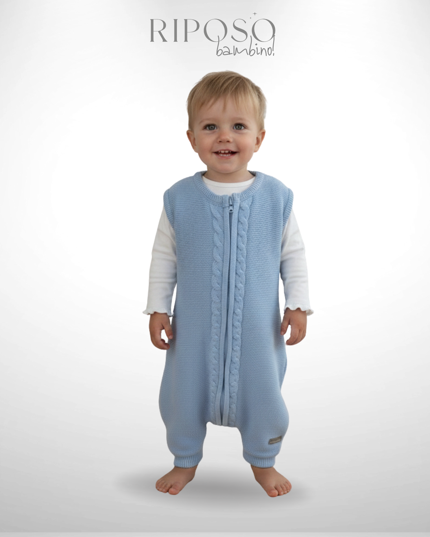 Saquito para bebé con pies color azul, tejido de punto – Riposo